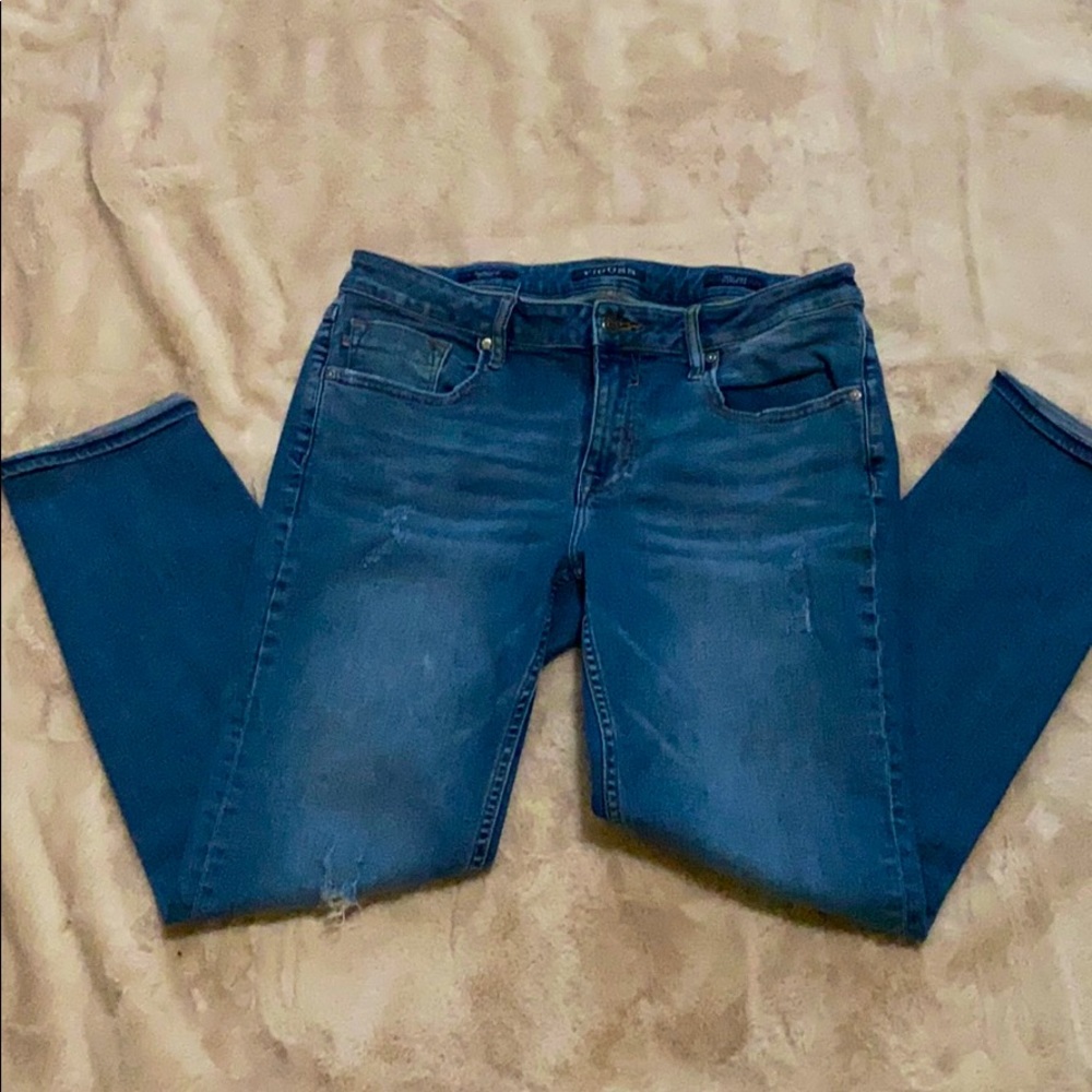 Vigoss Distressed Jean
